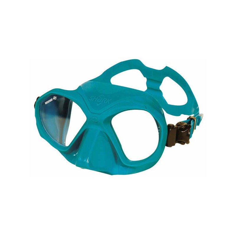 BEUCHAT SHARK                                                                      